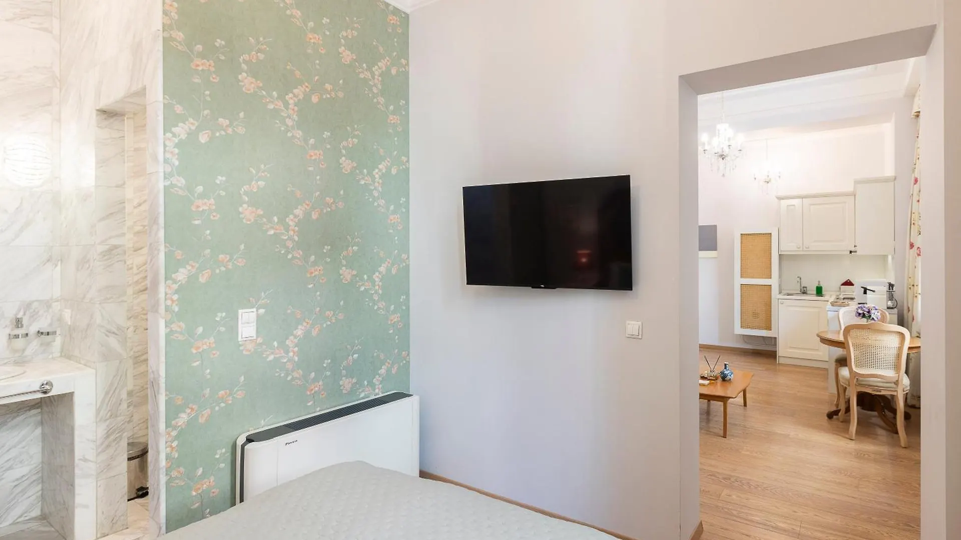 Gatto Perso Luxury Studio Apartments